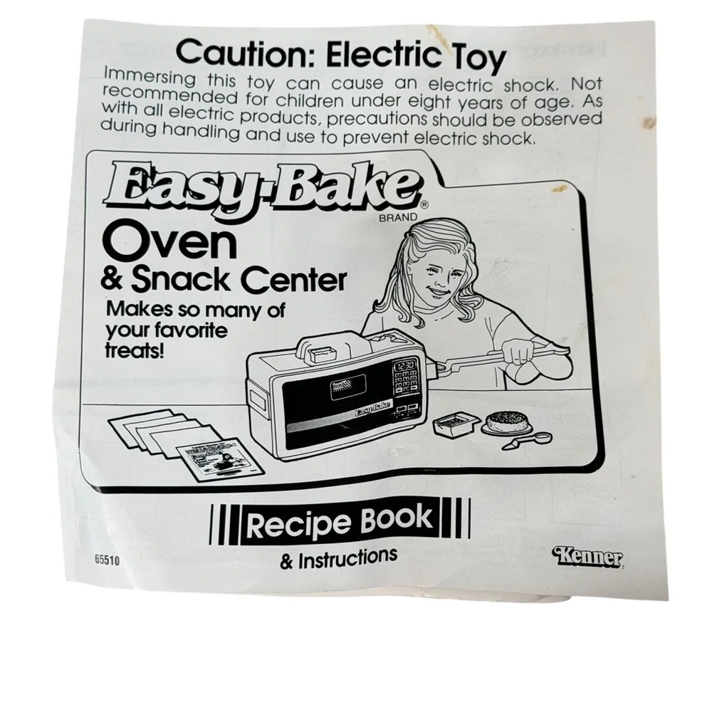 Vintage 1993 Hasbro Easy-Bake Oven and Snack Center 90s Retro Toy with Box